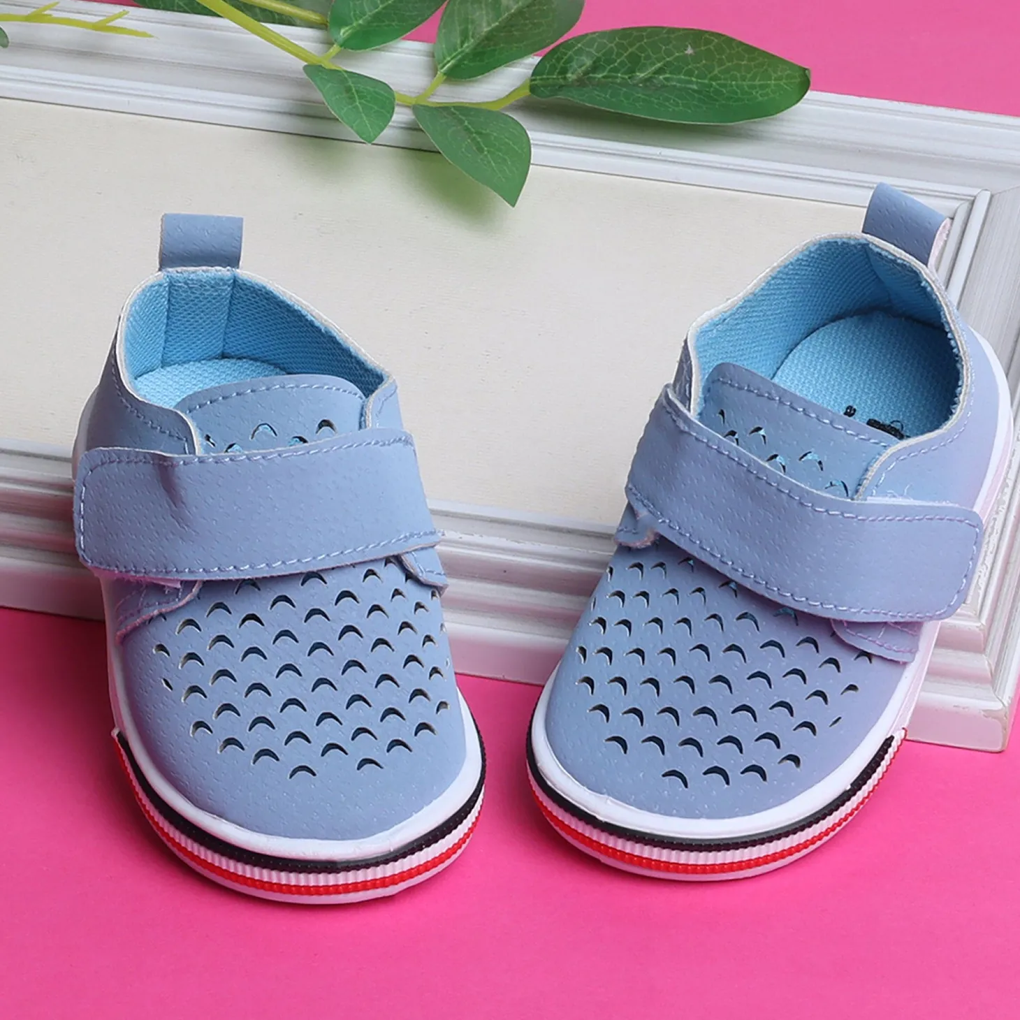 Baby Moo Breathable Velcro Strap Anti-Skid Chu Chu Sound Sneakers - Blue