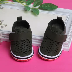 Baby Moo Breathable Velcro Strap Anti-Skid Chu Chu Sound Sneakers - Green