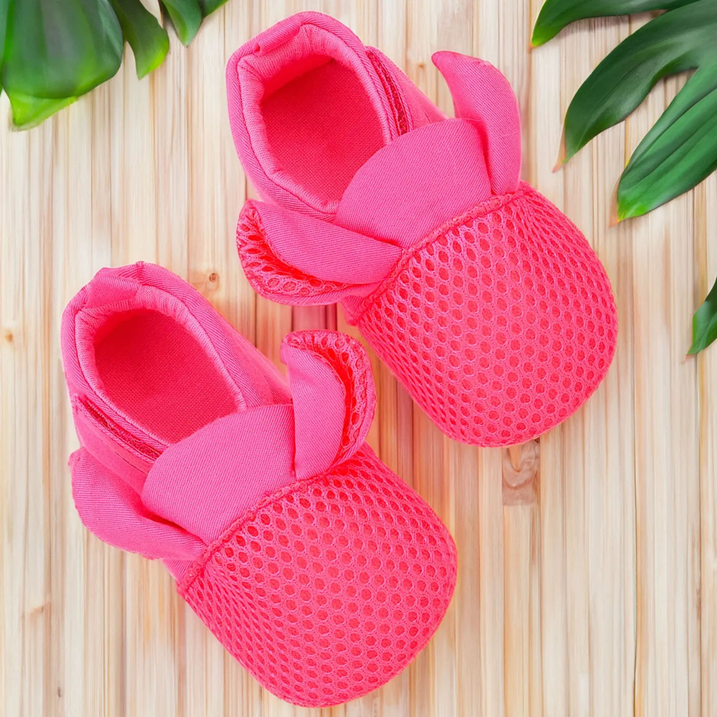 Baby Moo Cute Textured Velcro Straps Anti-Skid Booties - Pink