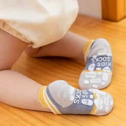 Baby Moo Fun Prints Anti-Skid Adorable 5 Pack Socks - Multicolour