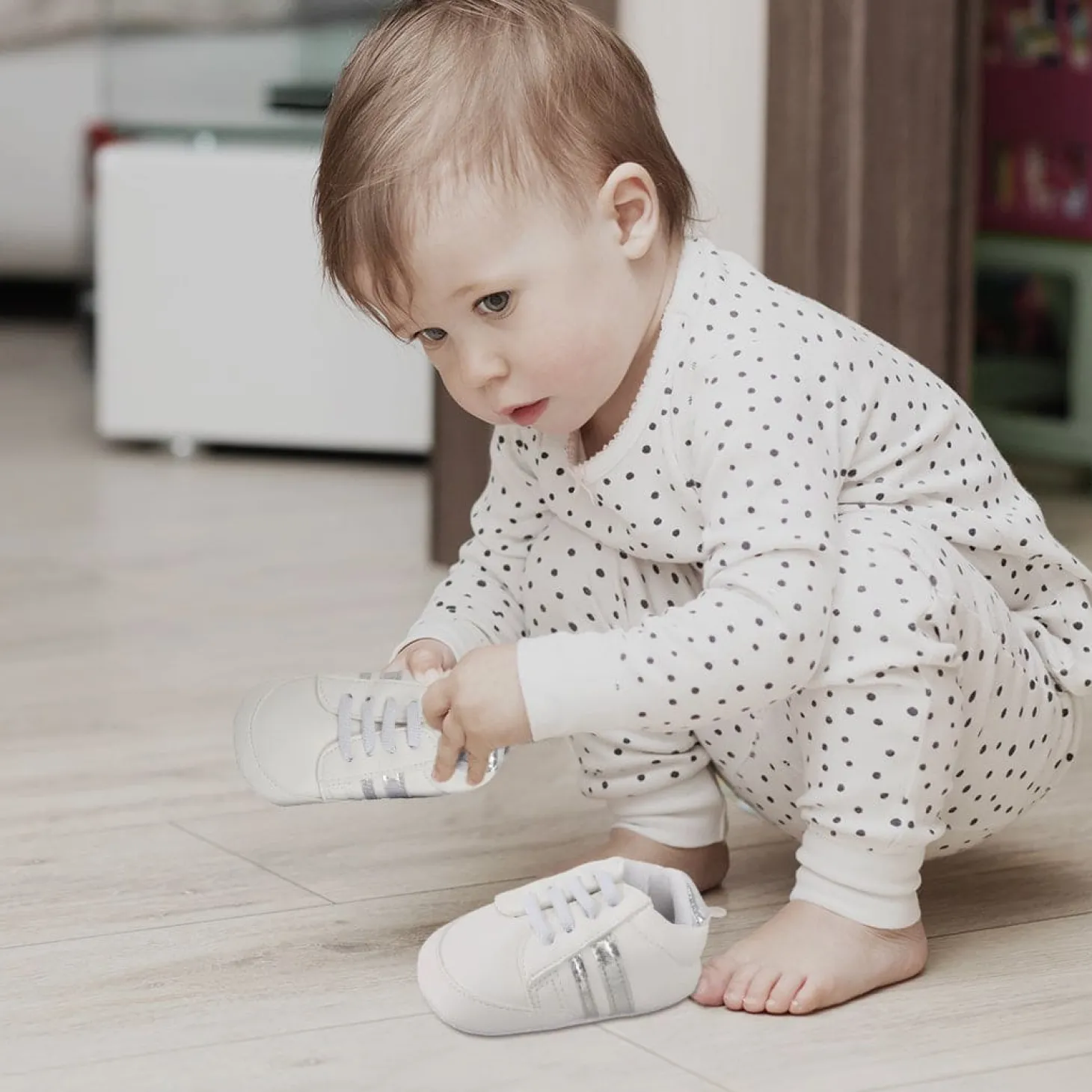 Baby Moo Metallic Silver Striped White Sneakers