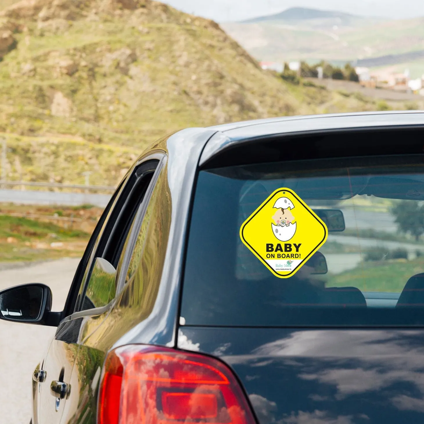 Baby Moo Newborn Car Safety Sign With Vacuum Suction Cup Clip - Yellow
