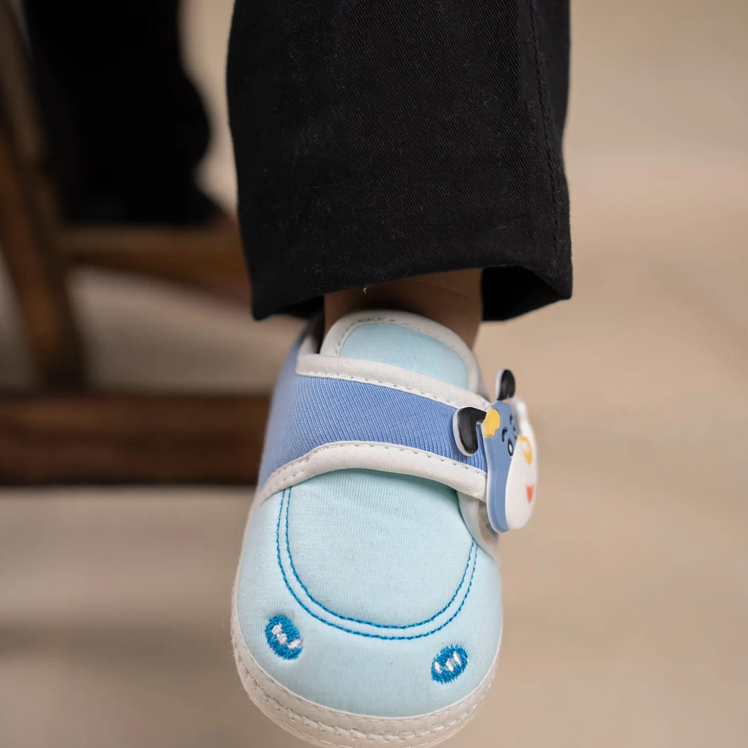Baby Moo Puppy Face Soft Sole Anti-Slip Booties - Blue