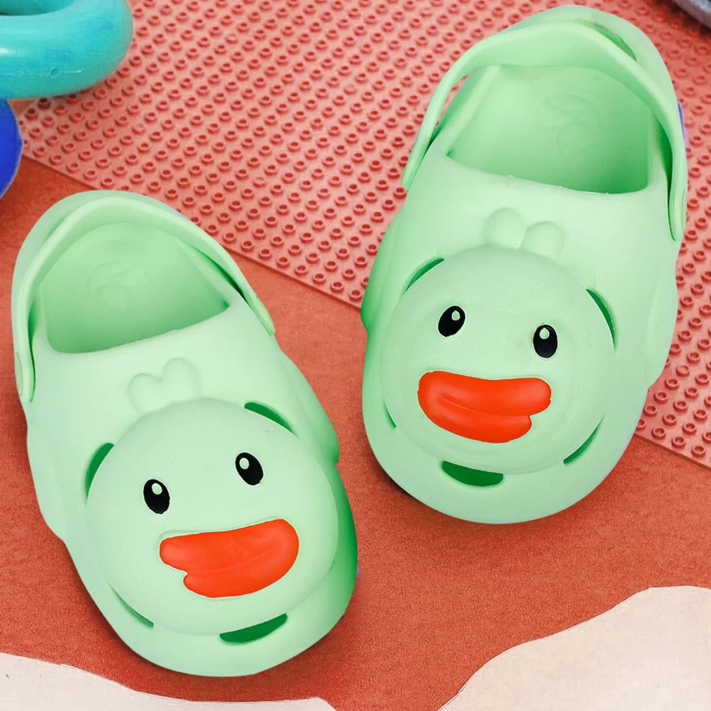 Baby Moo Swimming Duck Waterproof Anti-Skid Sling Back Clogs - Green