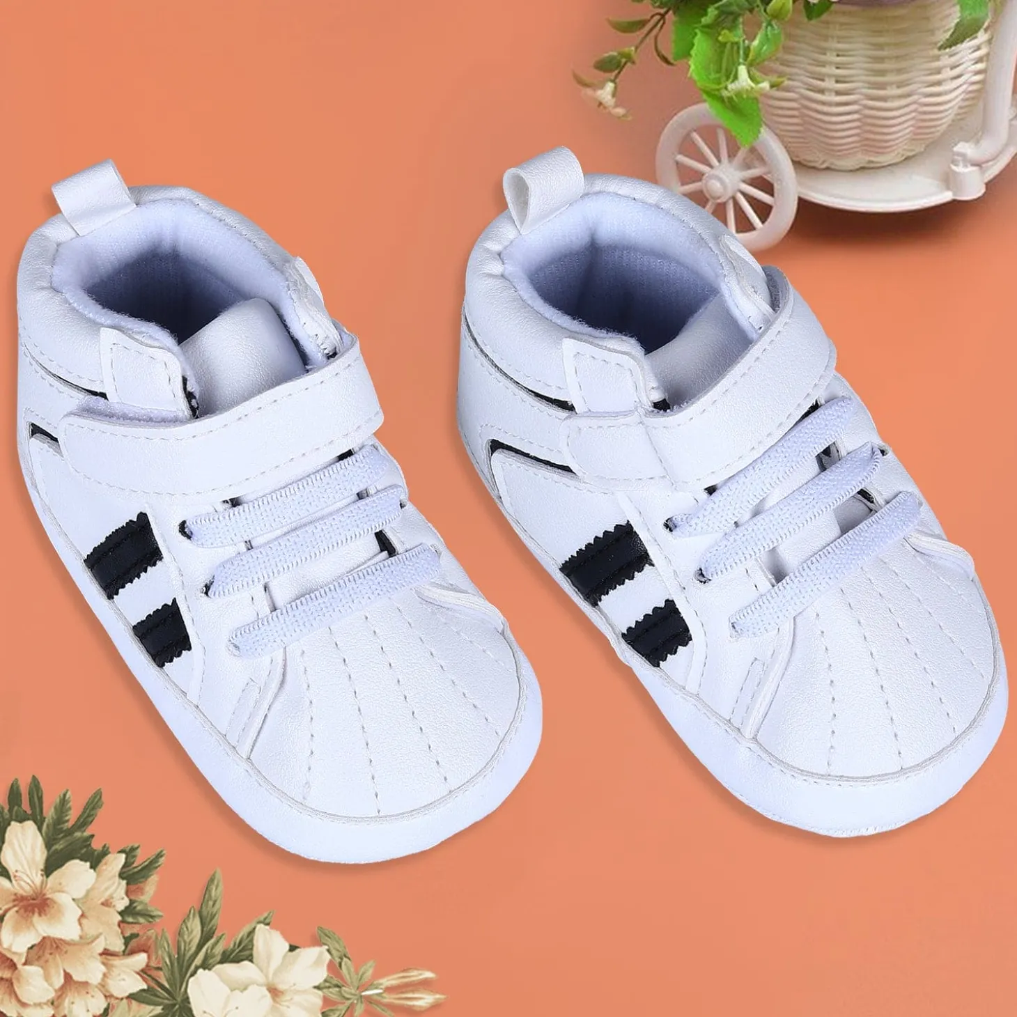Classic Stripes Comfortable And Breathable Anti-Slip Sneaker Shoes - White