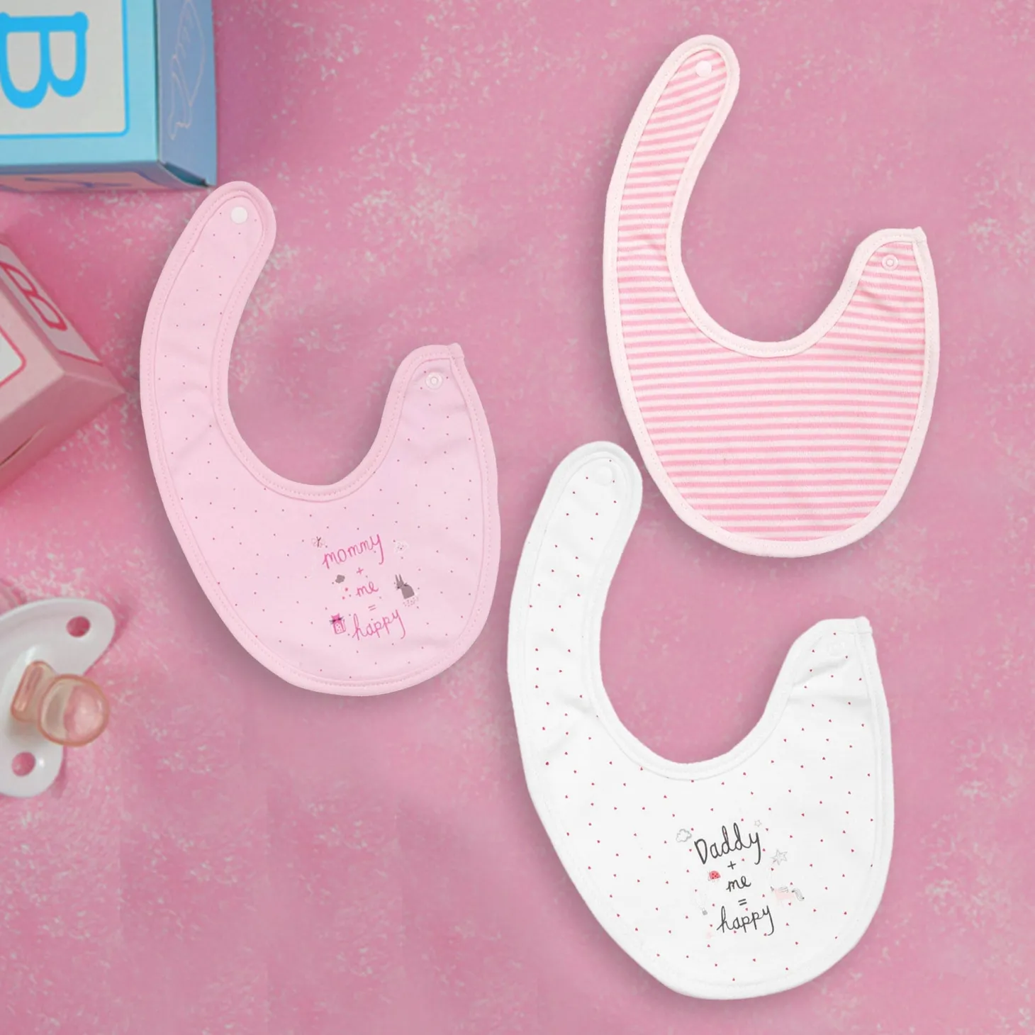 Happy Mommy Daddy Pink 3 Pk Bibs