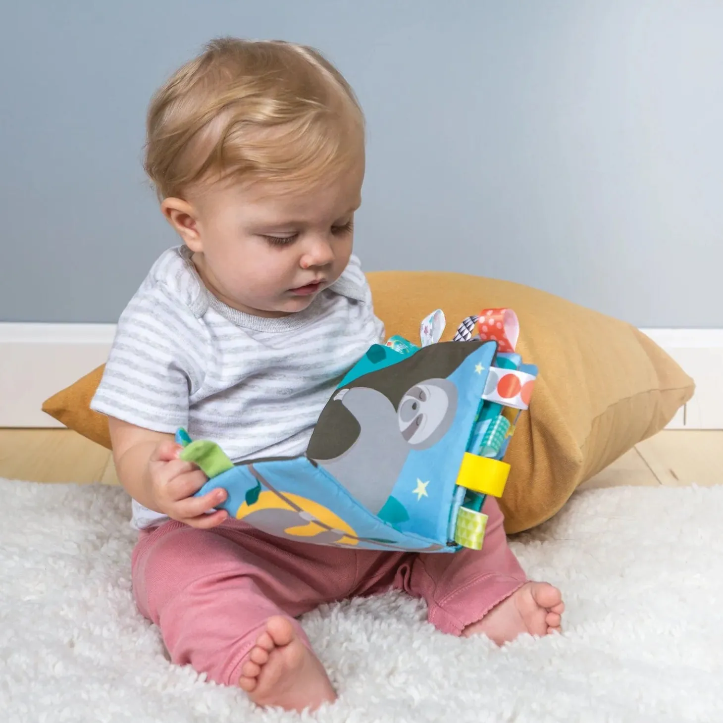 Sloth, Hurry Up! Educational Learning 3D Cloth Book With Rustle Paper - Multicolour